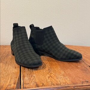 VIVAIA Ryan Pro Square-Toe Ankle Boots | Olive Plaid | Water-Repellent | EU 37.5